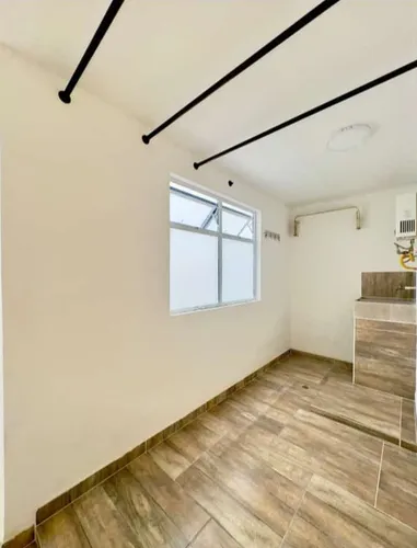 Apartamento En Venta En Obrero. Cod V12643