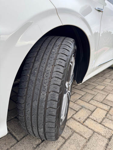 Fiat Cronos 1.8 Precision 16v Flex Aut. 4p