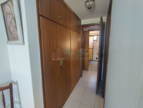 Imagen 18 de 27 de Apartamento En Venta 2 Dormitorios, Frente A Playa El Emir