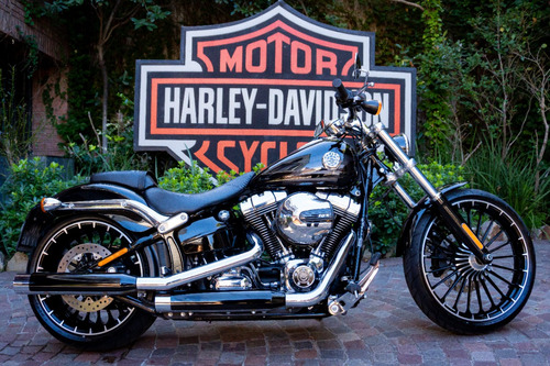 Harley - Davidson Softail Breakout 2017 Usada Seleccionada 