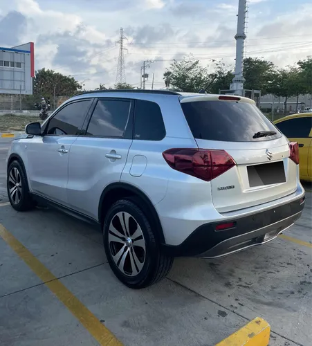 Suzuki Vitara Live 2022 Motor 1.6 Automática 30.000 Kilómet