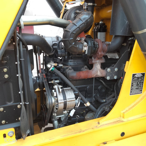 Retroexcavadora New Holland B80c 4x4 Con Kit Año 2023