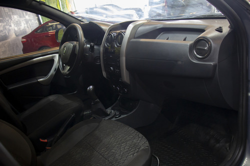 Renault Duster Oroch 1.6 Dynamique