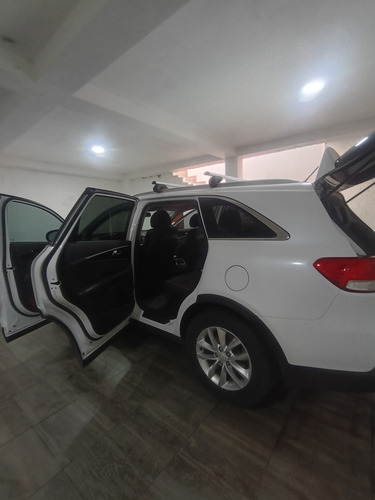 Kia Sorento 2.4 Lx At