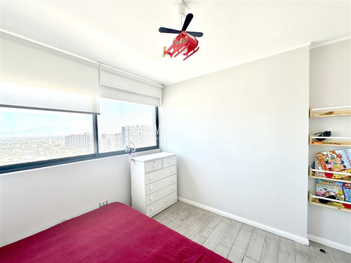 Departamento En Venta De 3 Dorm. En La Cisterna