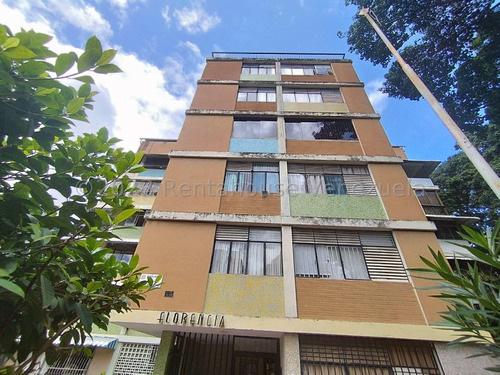 Buscas Apartamento En Edificio Pequeño?. Te Ofrezco Este. Esta En Santa Mónica Municipio Libertador