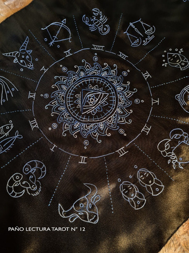 Paño De Lectura Tarot Bordado A Mano 12 Mandala Celeste