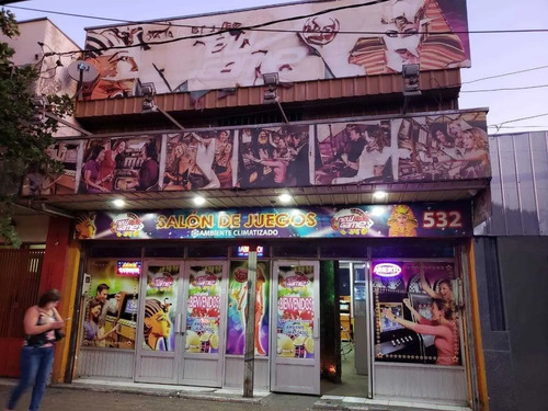 Avenida Camilo Henríquez 532 Curico.