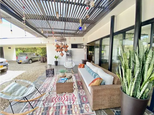 Casa En Arriendo En Rionegro El Tablazo Con Jacuzzi