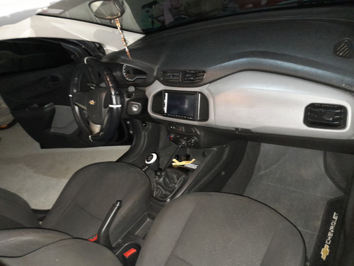 Chevrolet Onix 1.0 Joy 5p