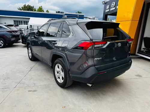 Toyota Rav4 Xle 2019 Clean Carfax
