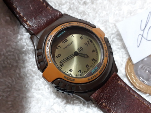 Relógio Casio Twincept Awx 11 - Único E Raro ! (Usado)