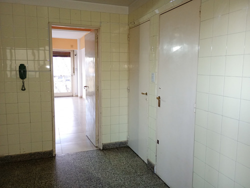 Depto. 3 Amb. Fte. C/balcon Santo Tome Al 3200