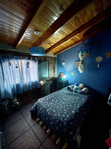 Casa Quinta En Alquiler Para 8 Personas En Parque Leloir Con Quincho Cubierto