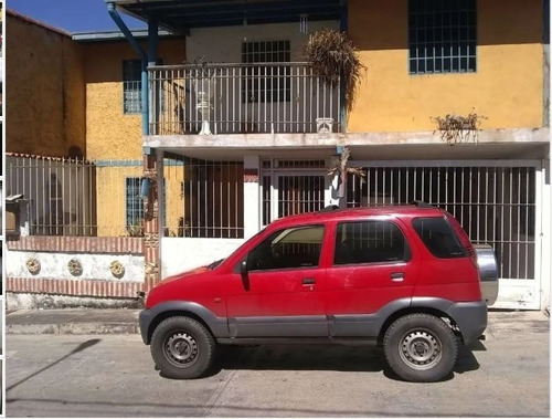 Imagen 7 de 14 de Casa Tonwhouse Dos Niv + Anexo Urb Asocsuveas Los Teques