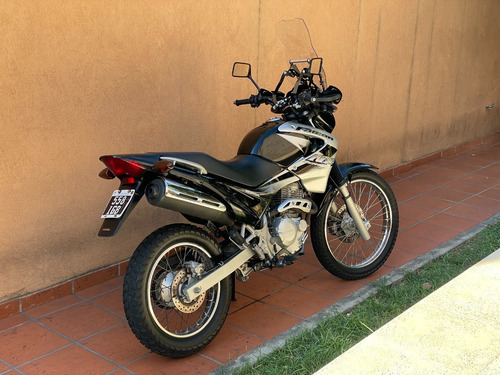 Imagen 3 de 15 de Honda Falcon 400
