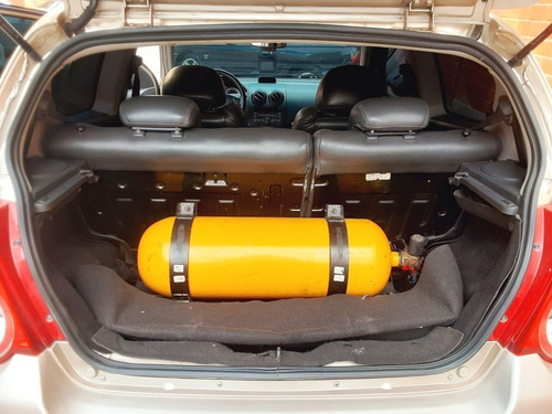 Imagen 7 de 9 de Chevrolet Aveo Lt Speed 2011 Automático Sistema De Gas Gnv