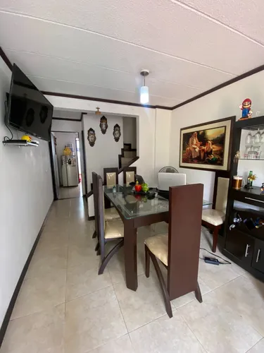 Vendo Casa En El Limonar