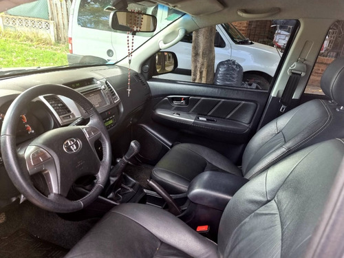 Toyota Hilux 2014 Srv Mt Cuero