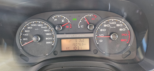 Fiat Strada Adventure Locker