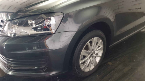 Imagen 5 de 15 de Volkswagen Vento 2019 4p Starline L4/1.6 Aut