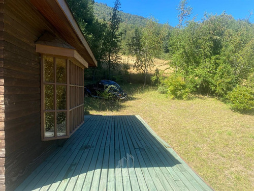 Casa En Venta De 3 Dorm. En Pucón