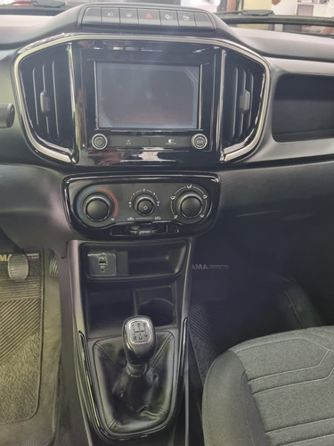 Fiat Strada 1.4 8v Freedom Cd