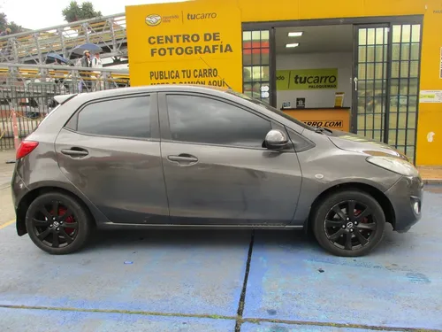 Mazda 2 1500cc At Aa