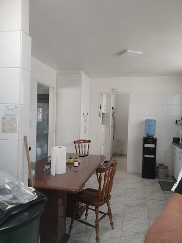 Penthouse En Av. Roosevelt, Urb. Los Rosales, Caracas, Distr