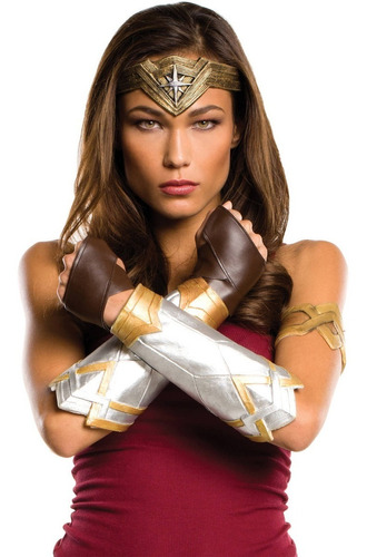Set De Accesorios Wonder Woman El Amanecer De La Justicia
