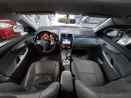 Imagem 9 de 15 de Toyota Corolla 2.0 Xei Aut. Prata 2013 Flex