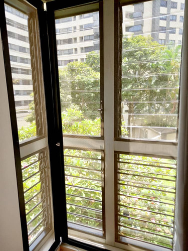 Terrazas Del Avila. Habitación Con Baño Uso Exclusivo