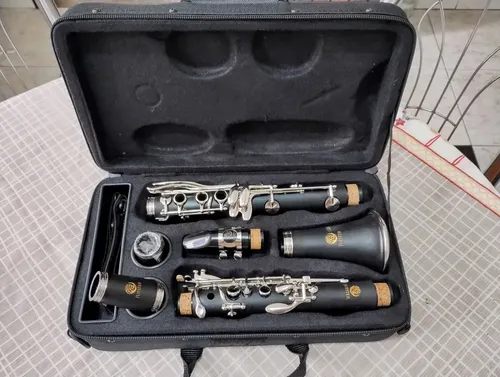 Clarinete Jupiter Abs Jupiter Jcl700n Abs Em Bb Com Case