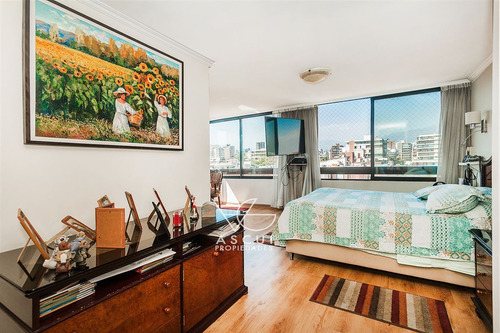 Departamento En Venta De 3 Dorm. En Providencia