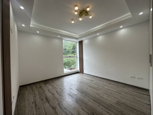 Leidy Galviz Vende Townhouse En Mañongo Cod 206627