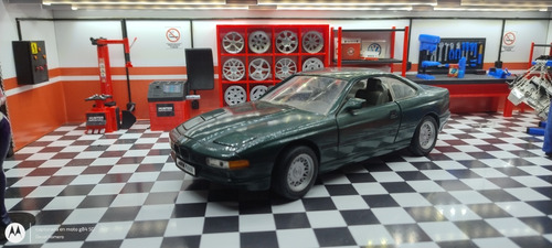 Bmw 850i Road Though Escala 1 18 