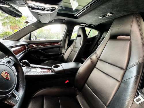 Porsche Panamera 4.8 Turbo V8 Pdk At