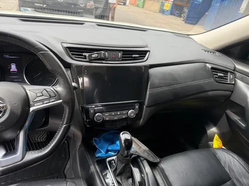 Motor 2.5l, 7 Puestos, Transmisión Automática, Muy Bien Cuid