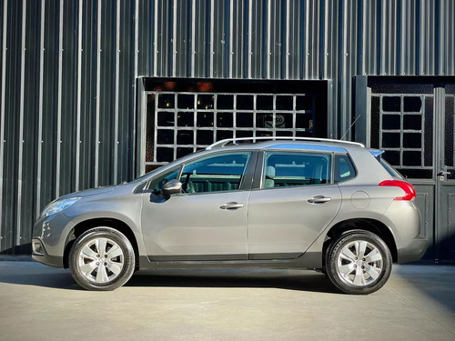 Peugeot 2008 1.6 Allure