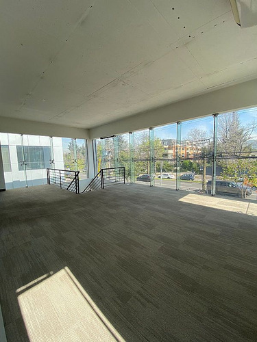 Edificio Ideal Para Centros De Salud O Corporativos