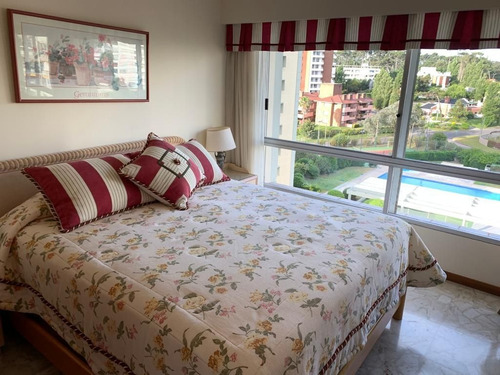 Imagen 3 de 14 de Apartamento En Venta De 3 Dormitorios En Playa Mansa (ref: Lij-5703)