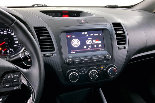 Imagen 6 de 25 de Kia Forte 4 Pts Ex, Tm6, A/ac, Bl, Camara Reversa 7, F Nie