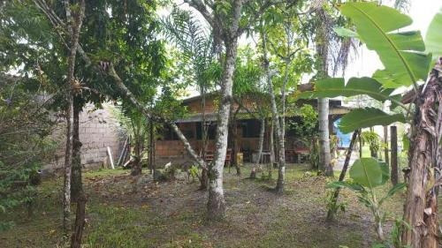 Imagem 2 de 12 de Chácara Na Praia Com 500m² Com 3 Dormitórios 1 Suíte 3252
