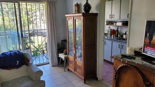 Imagen 2 de 10 de Departamento - Adrogue
