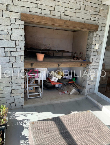 Venta Apartamento 2 Dormitorios Y Parrillero Parque Miramar