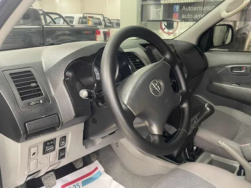 Toyota Hilux 2.7 Imv 4x4