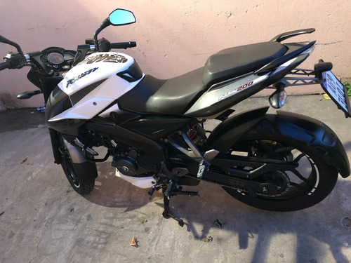 Imagen 3 de 15 de Bajaj Rouser Ns 200
