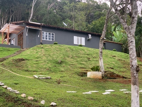Imagem 2 de 2 de Chácara À Venda Em Juquitiba Com Piscina Aquecida 3.000 M²
