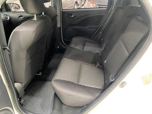 Toyota Etios 1.5 Xs