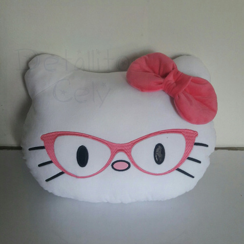Almohada Cojín Hello Kitty!! Varios Modelos